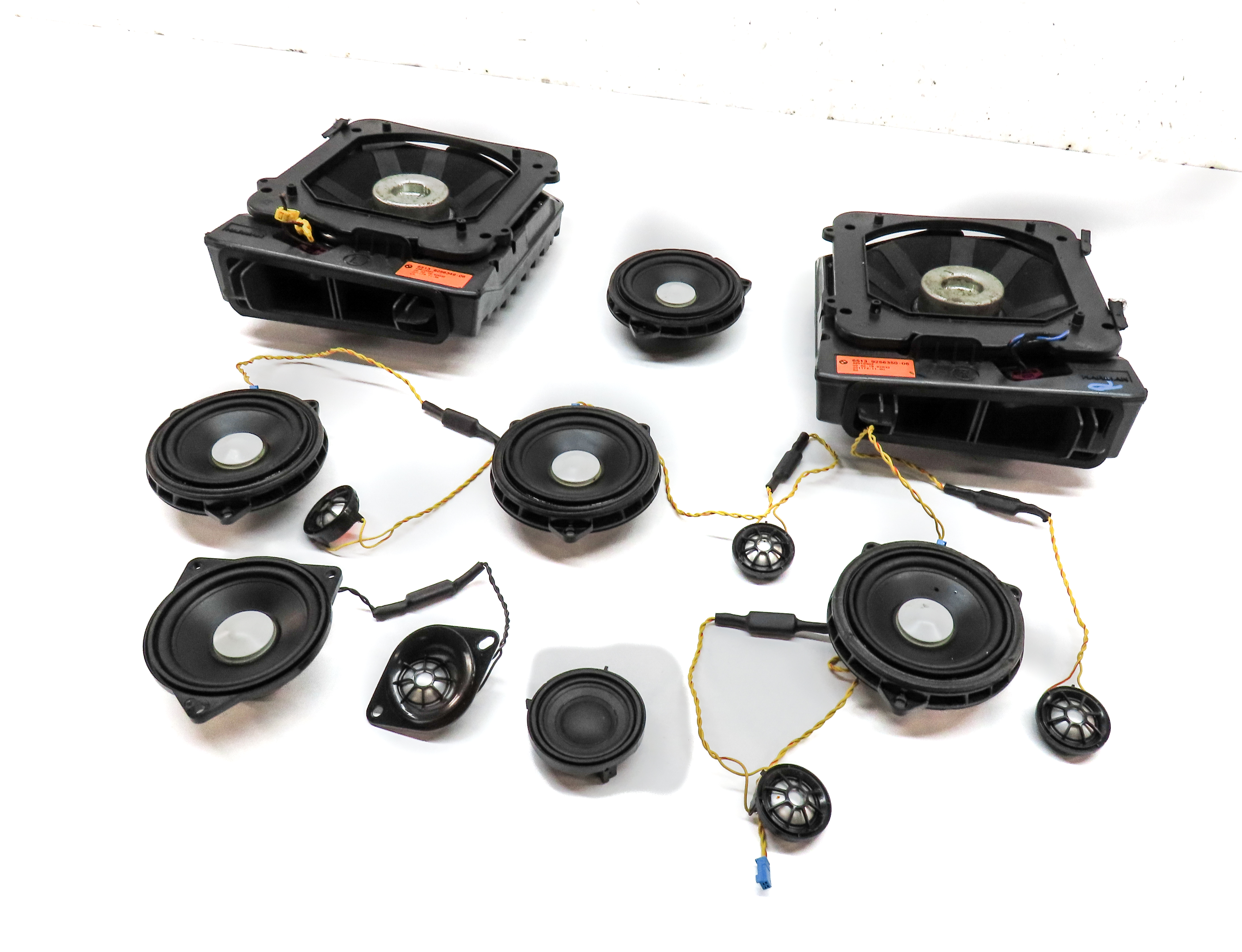 2018 BMW X2 (F39) FRONT REAR WOOFER MIDRANGE TWEETER HARMON KARDON SPEAKER SET13 — exact item pictured